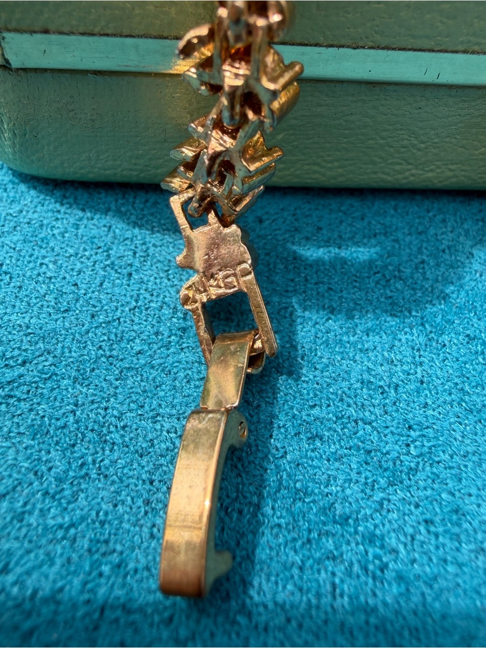 24KGP S-Link Tennis Bracelet - Clear Stones - Picture 7 of 8